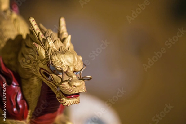 Fototapeta Golden dragon statue