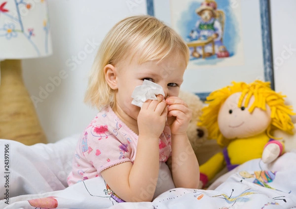 Fototapeta little girl with cold