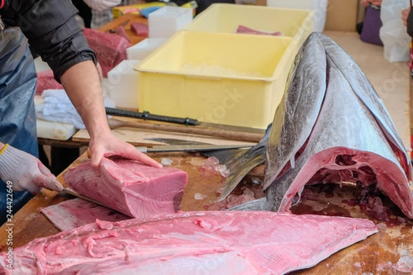 Fototapeta マグロの解体