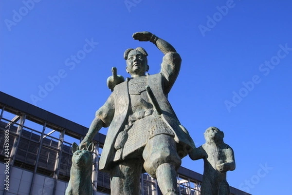 Fototapeta 桃太郎像