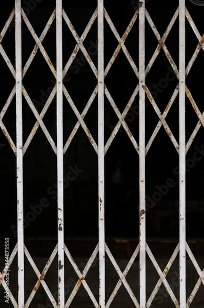 Fototapeta 古いシャッター扉