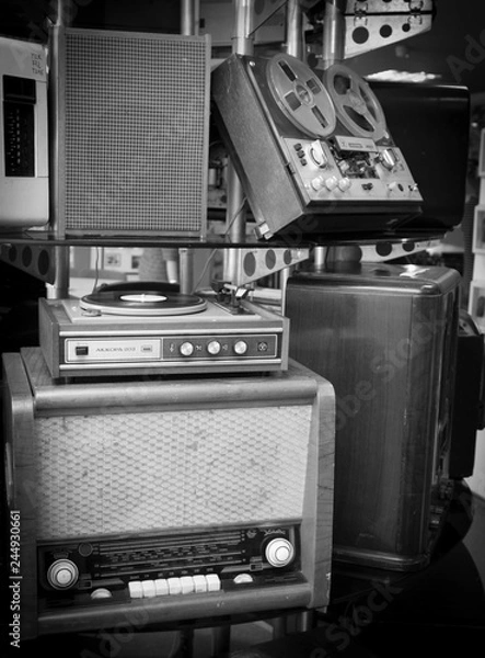 Fototapeta objects of the exhibition of old technologies