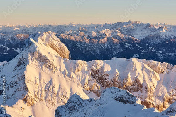 Fototapeta Blick vom Säntis im Abendlicht, schneebedeckte Berge, Felsen, Panorama, Himmel