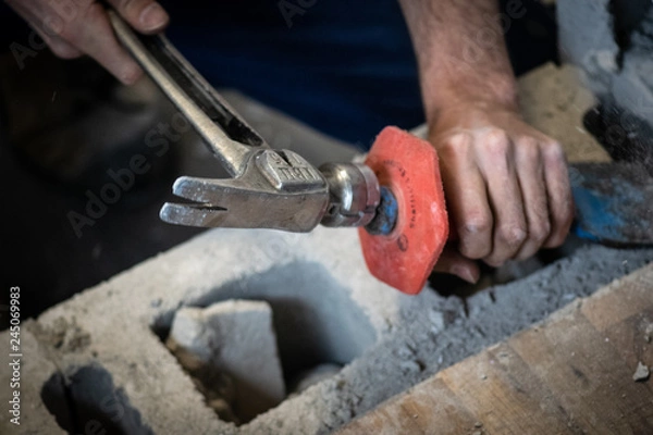 Obraz Close up of hammer and chipper