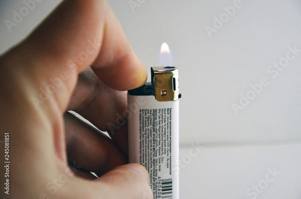 Obraz Lighter in hand