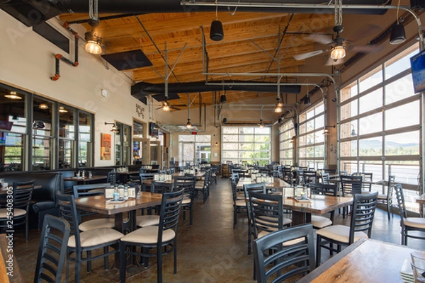 Obraz Restaurant Side Patio and River View