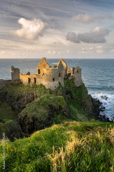 Obraz Dunluce Castle at Sunset