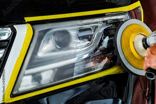 Fototapeta Reflektory samochodowe z automatem buforowym na stacji paliw - seria CAR CARE