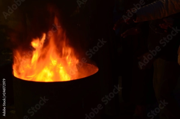 Obraz orange/red flames in the barrel