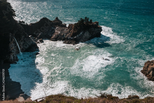 Obraz drone at mcway falls