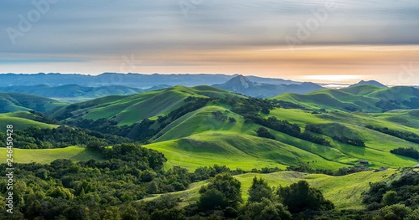 Fototapeta View of Mountains and Grass Hills