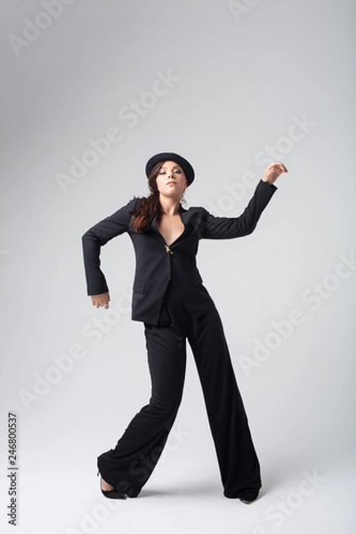 Fototapeta dancer in hat