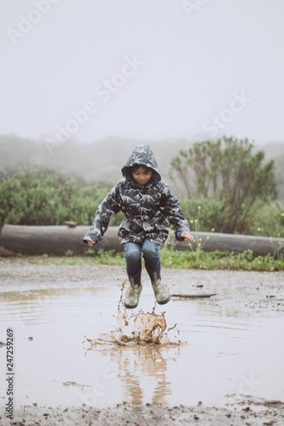 Obraz Playing in the Rain