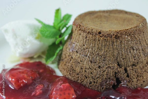 Fototapeta chocolate fondant with pistachio paste