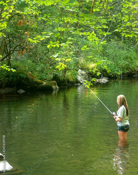 Obraz young girl on the lake
