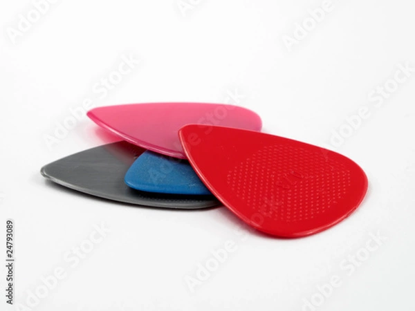 Fototapeta Closeup of 4 colourful plectrums isolated on white #5