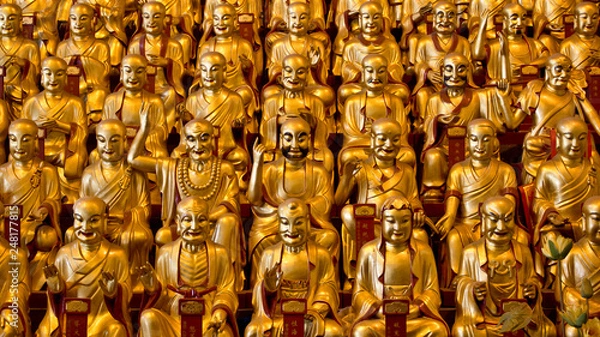 Fototapeta golden Buddhas