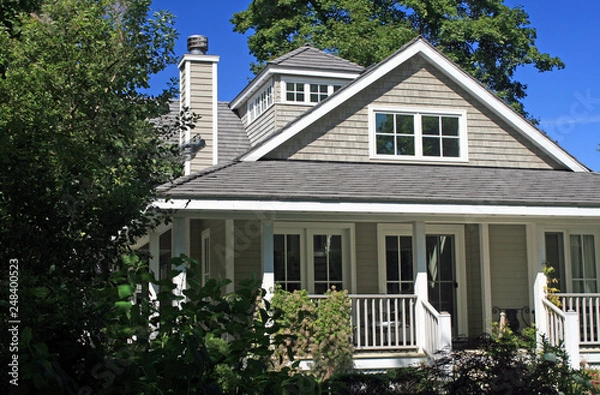 Fototapeta Cottage with Grey Shingles