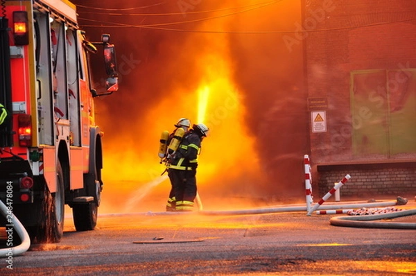 Obraz Feuerwehrmänner bei der Arbeit