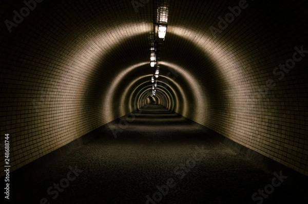 Fototapeta light at end of the tunnel