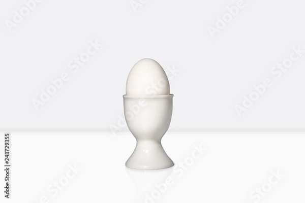 Fototapeta Ei im Eierbecher