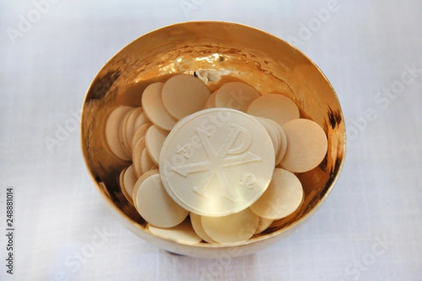 Fototapeta Hostien in einer Schüssel