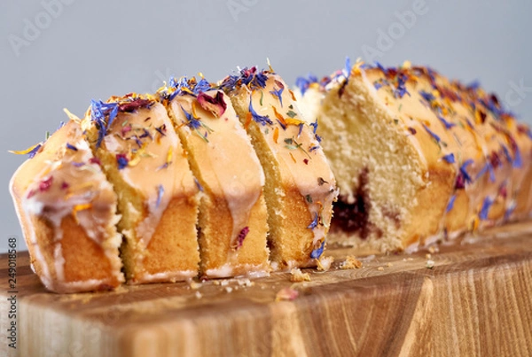 Obraz Dynamic Loaf Cake, sweet bakery