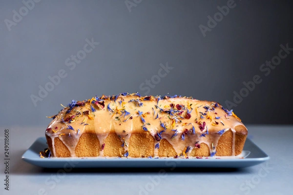 Obraz Dynamic Loaf Cake, sweet bakery