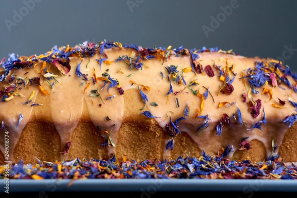 Obraz Dynamic Loaf Cake, sweet bakery