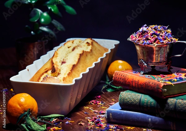 Obraz Dynamic Loaf Cake, sweet bakery