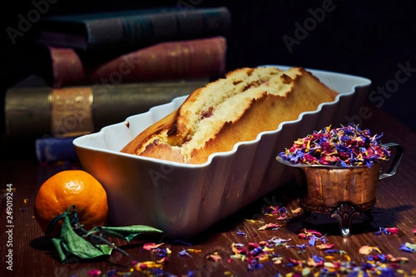 Obraz Dynamic Loaf Cake, sweet bakery