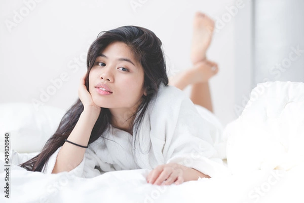 Fototapeta 睡眠・女性