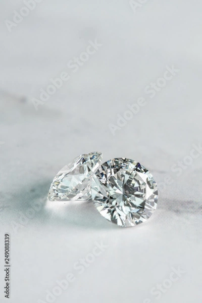 Obraz diamonds on white background