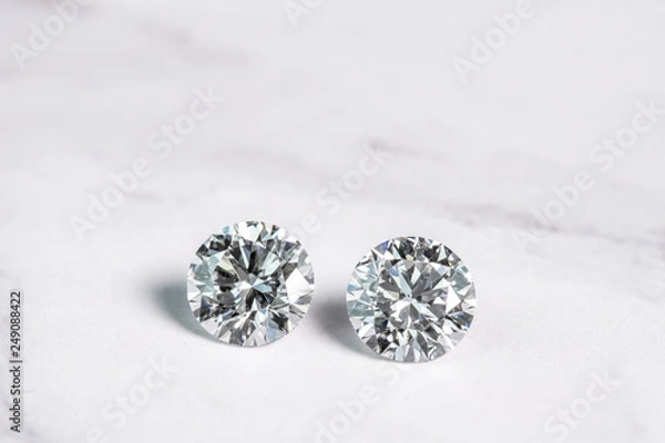 Obraz diamonds on white background