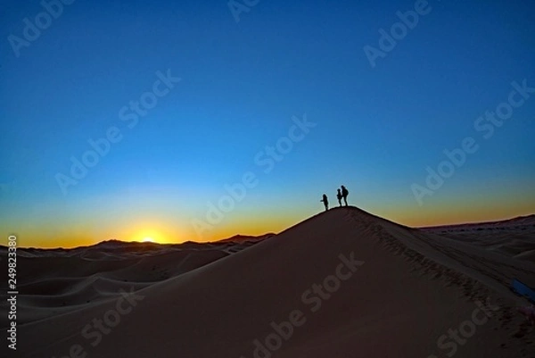 Fototapeta モロッコ・サハラ砂漠の日の出