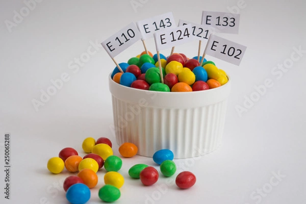 Obraz Hazardous food colors - emulsifiers