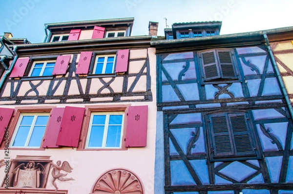 Fototapeta Traditional colorful buildings with windows in french Alsace, Colmar