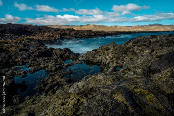 Fototapeta Lavaküste auf Lanzarote