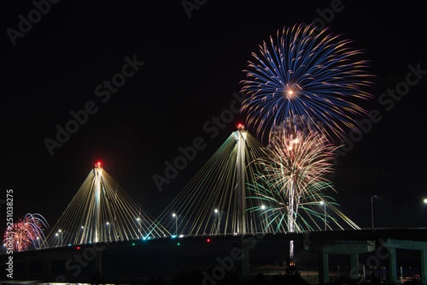 Obraz Fireworks over the Clark bridge