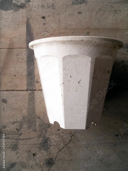 Obraz 白い苗入れ