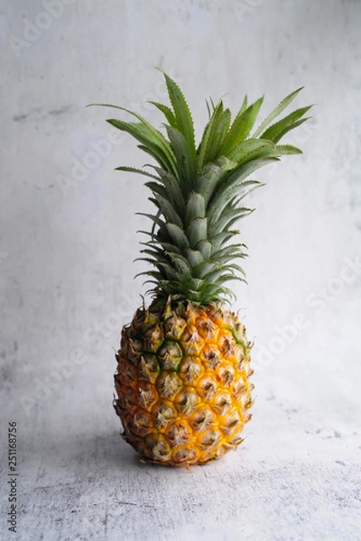 Obraz A nice pineapple on the board