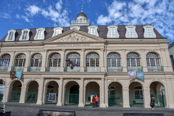 Fototapeta Cabildo on the North of Jackson Square in New Orleans