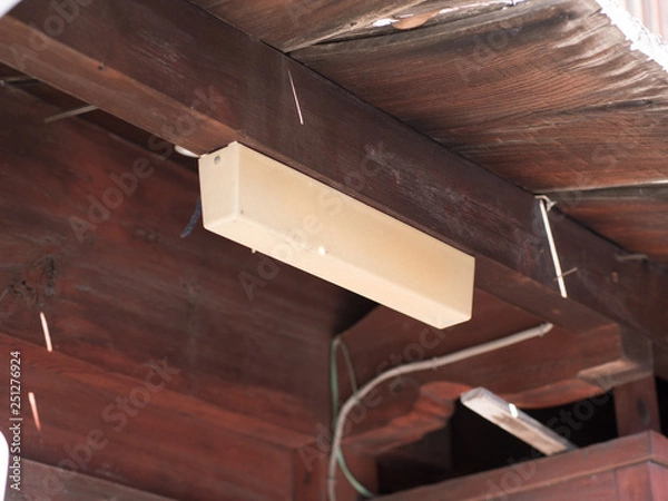 Fototapeta 古い蛍光灯