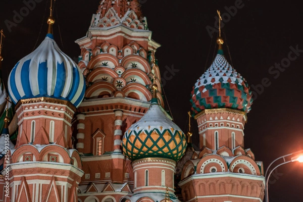 Obraz Architechtural detail of St. Basil's Cathedral in Moscow at night