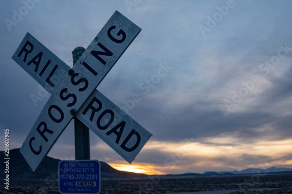 Obraz railroad crossing sign