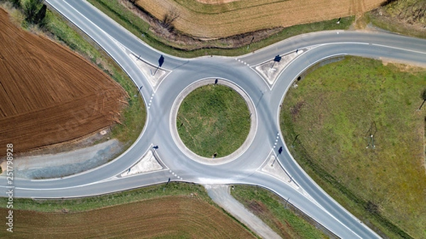 Fototapeta Zdjęcie lotnicze ronda w Le Langon, Wandea