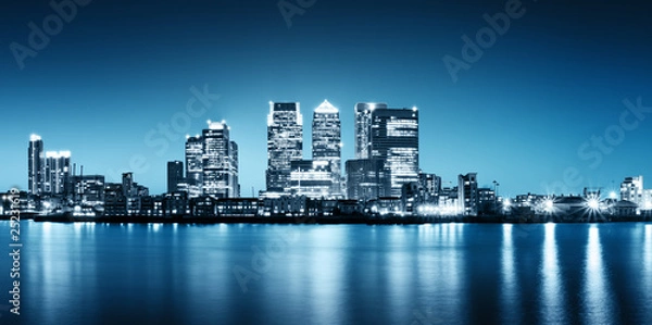 Fototapeta Panoramiczne zdjęcie widoku Canary Wharf z Greenwich.