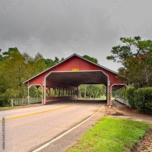 Fototapeta Red Covered Bridge 1