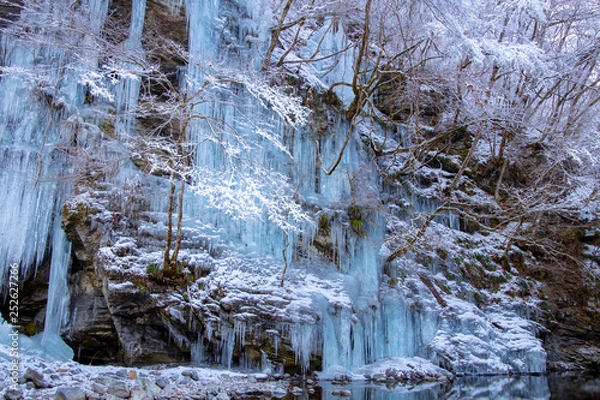 Obraz 三十槌の氷柱