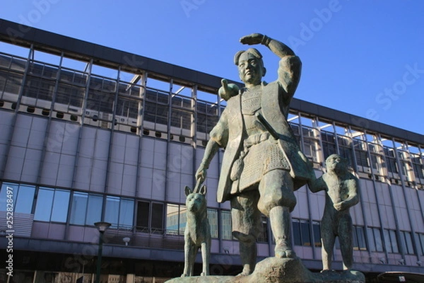 Fototapeta 桃太郎像